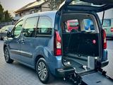 Peugeot Partner Active 'Behindertengerecht-Rampe' - blaue Peugeot Partner