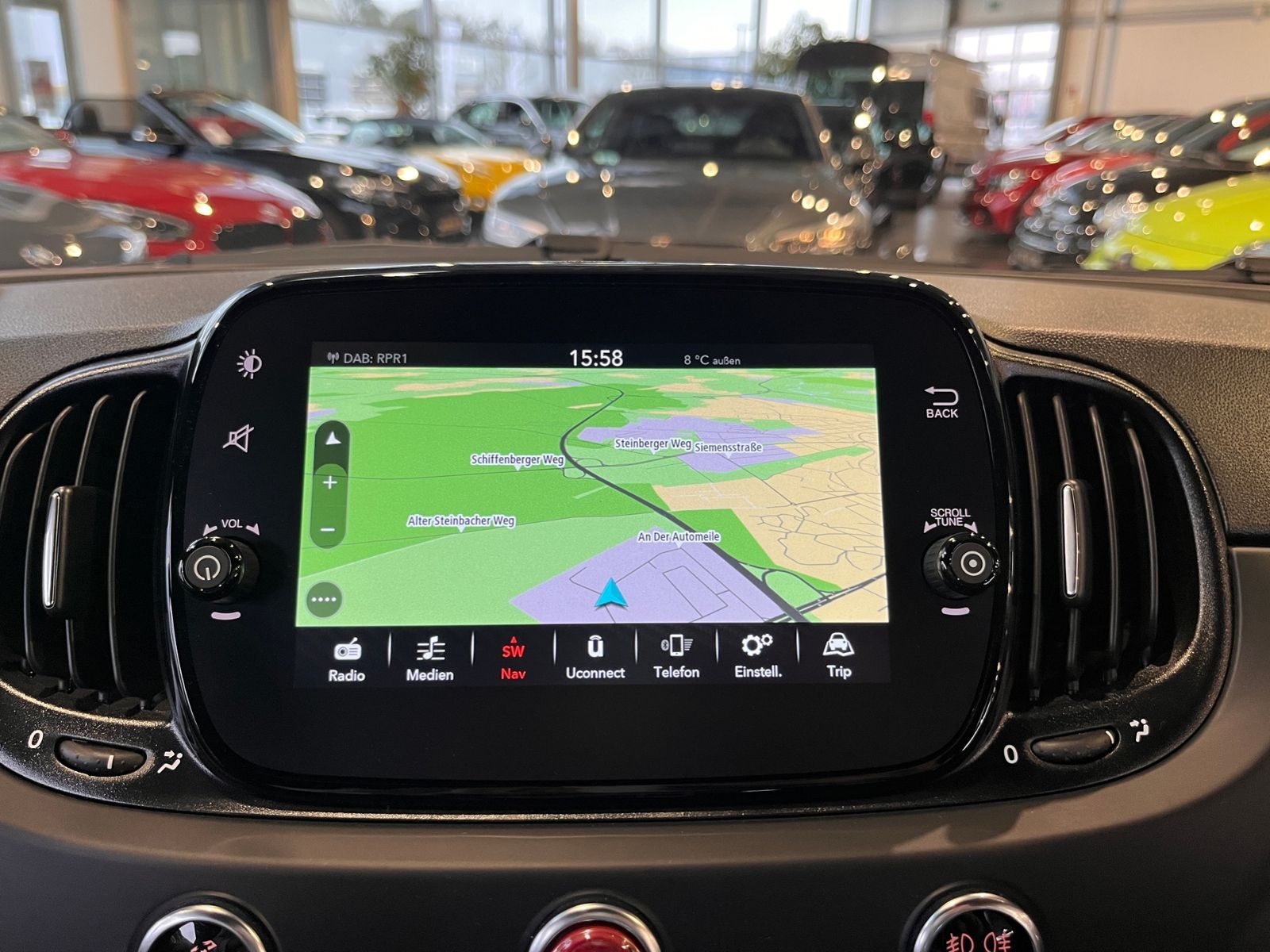 Fahrzeugabbildung Abarth 695 Turismo KLIMA NAVI LEDER ALU