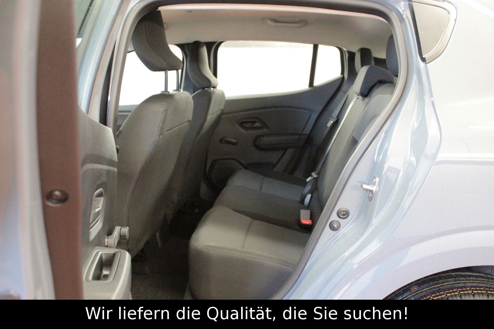 Fahrzeugabbildung Dacia Sandero SCe 65 Essential*Klima*Media Display*