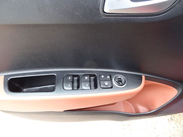 Fahrzeugabbildung Hyundai i10 FIFA World Cup Edition/2.Hd/Klima/Garantie/