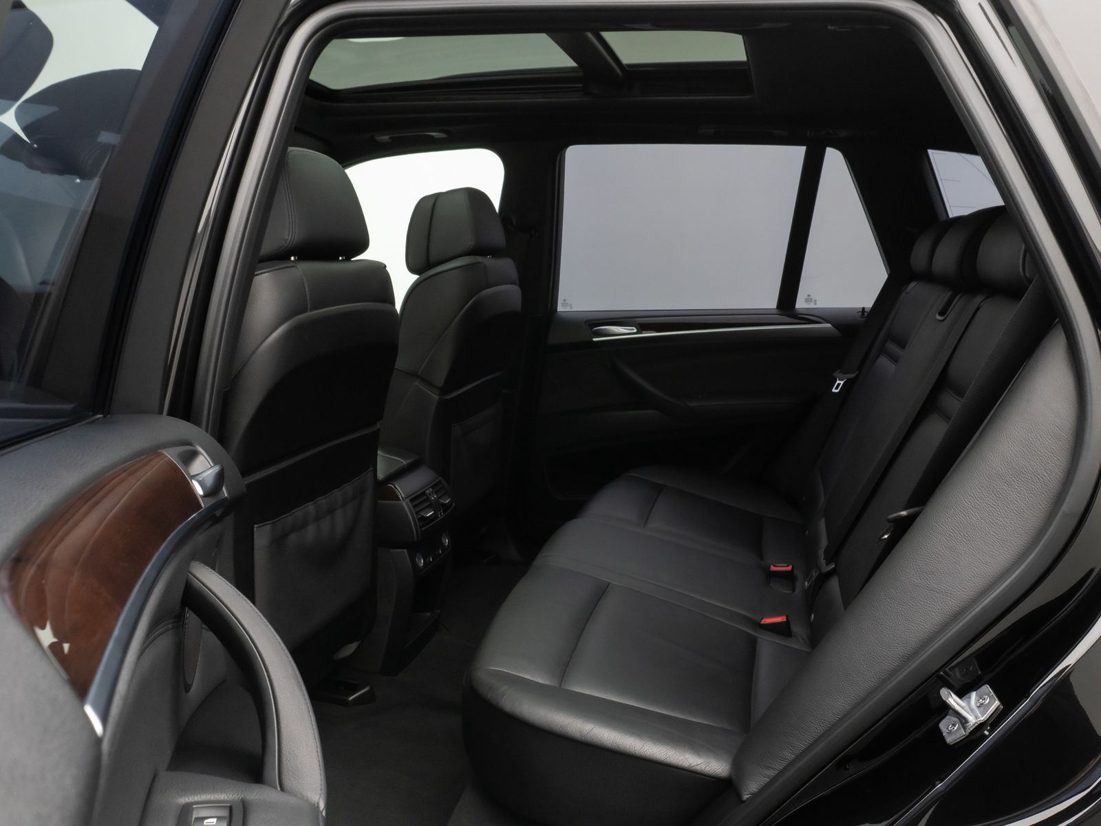 Fahrzeugabbildung BMW X5 xD40d Sport Panorama Kamera HUD HiFi SoftCL