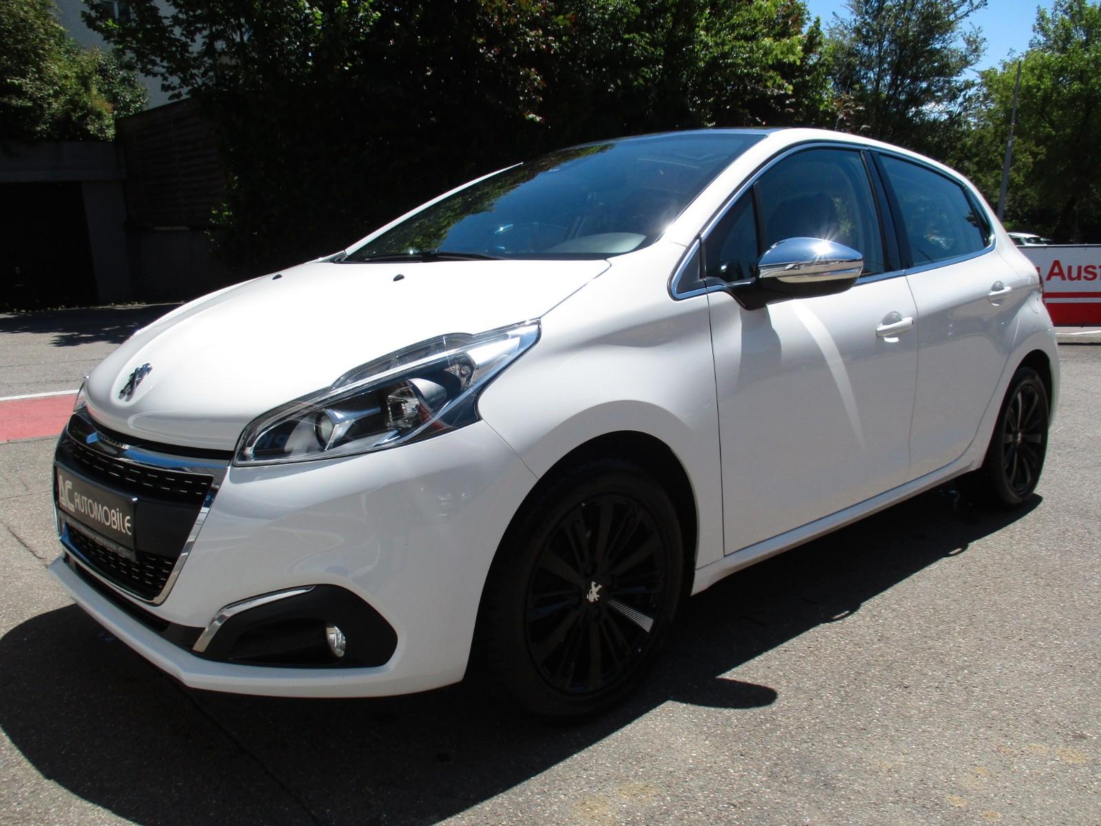 Peugeot 208 Allure - PANO - NAVI - TEMPOMAT - START/STOP