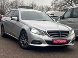 Mercedes-Benz E 220 T-Modell  BlueTec COMAND SHZ SD-DACH LED - Mercedes-Benz E 220 in Kiel