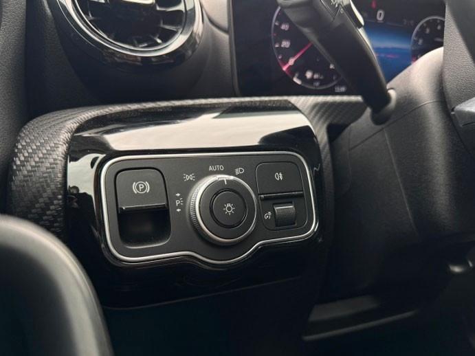 Mercedes-Benz A-Class A 200, миниатюра 18
