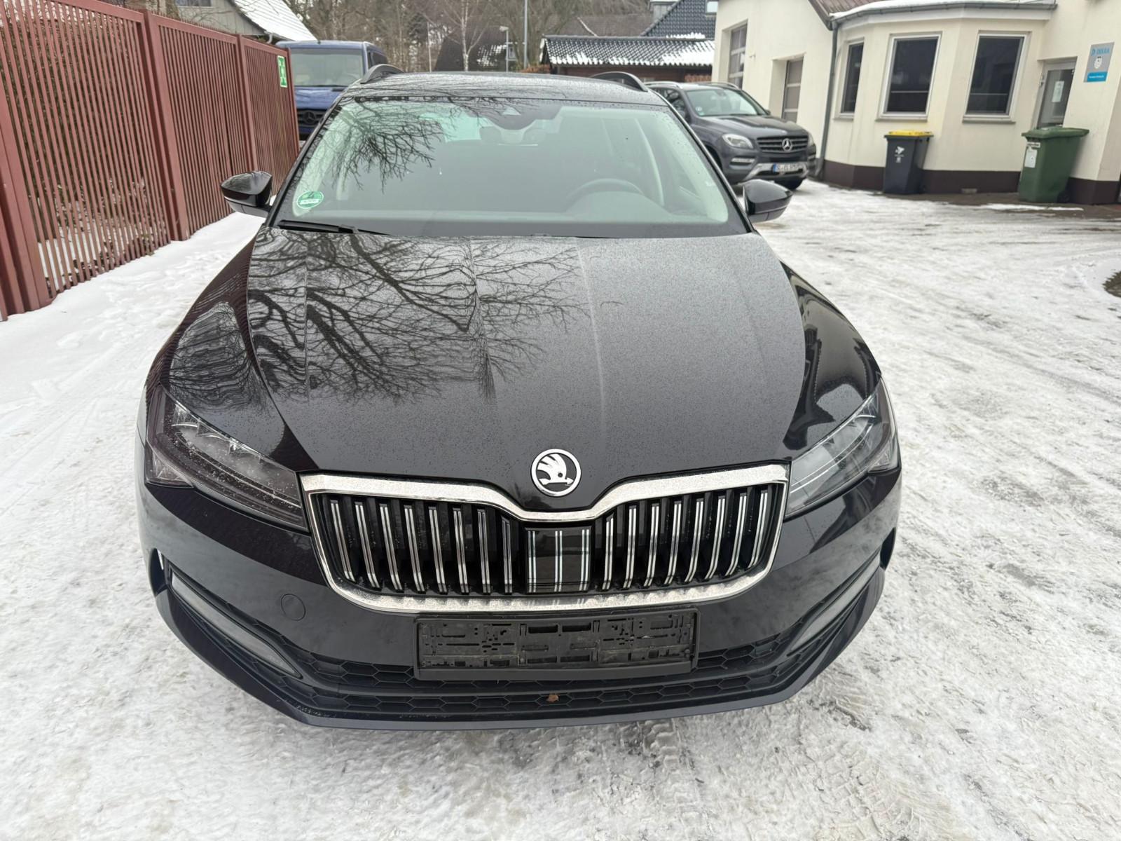 Skoda Superb Combi Ambition