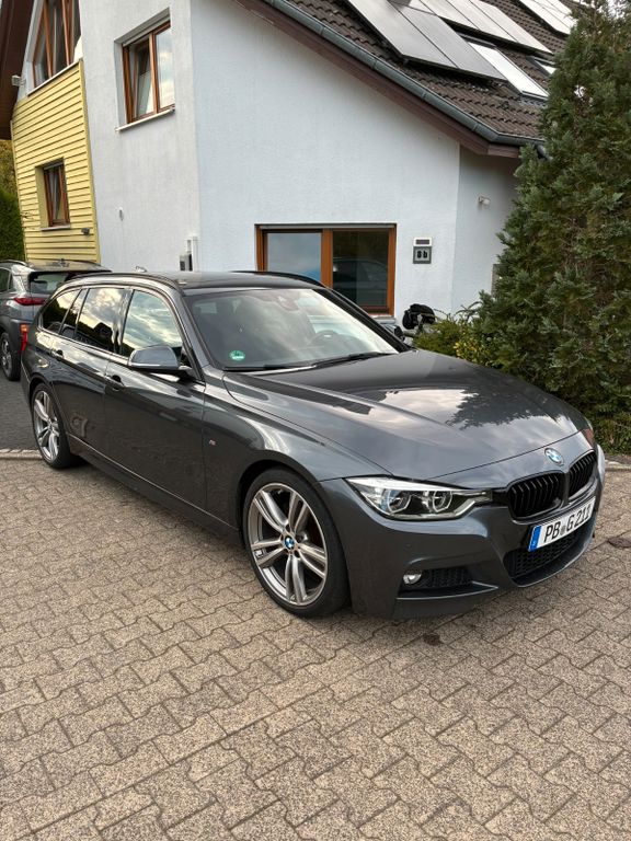 Image of BMW 320