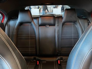 Mercedes-Benz A 180 CDI Aut. *PANO*LED*NAVI*SHZ*TEMPOMAT*