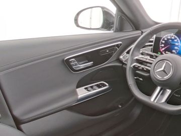 Mercedes E 200 - 8