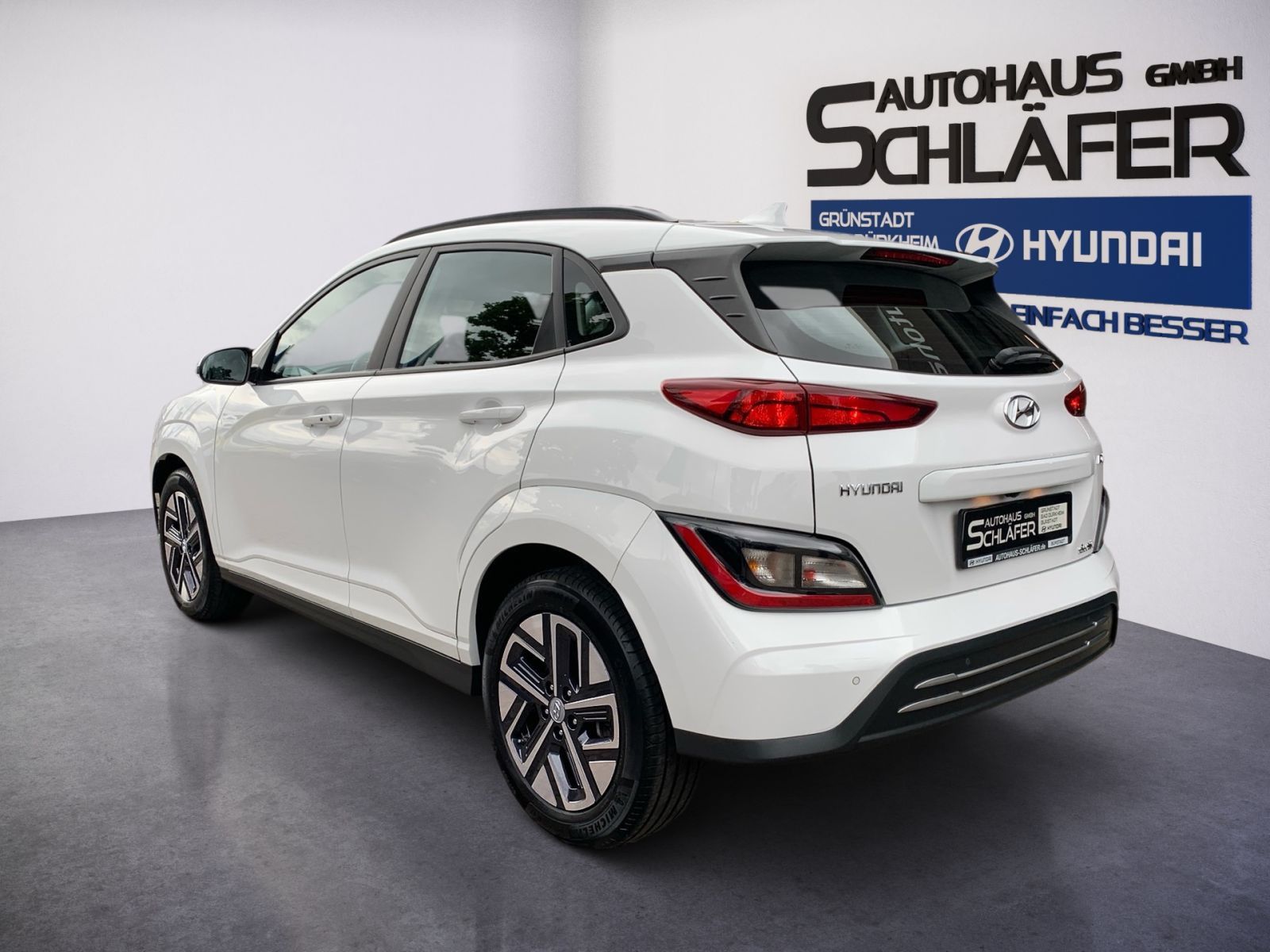 Fahrzeugabbildung Hyundai Kona Select Elektro 11 kW OBC Sitzheizung
