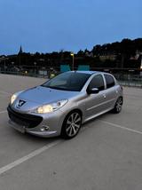 Peugeot 206+ 1.4 Benziner | 91.000 km | TÜ... - Peugeot 206 von privat