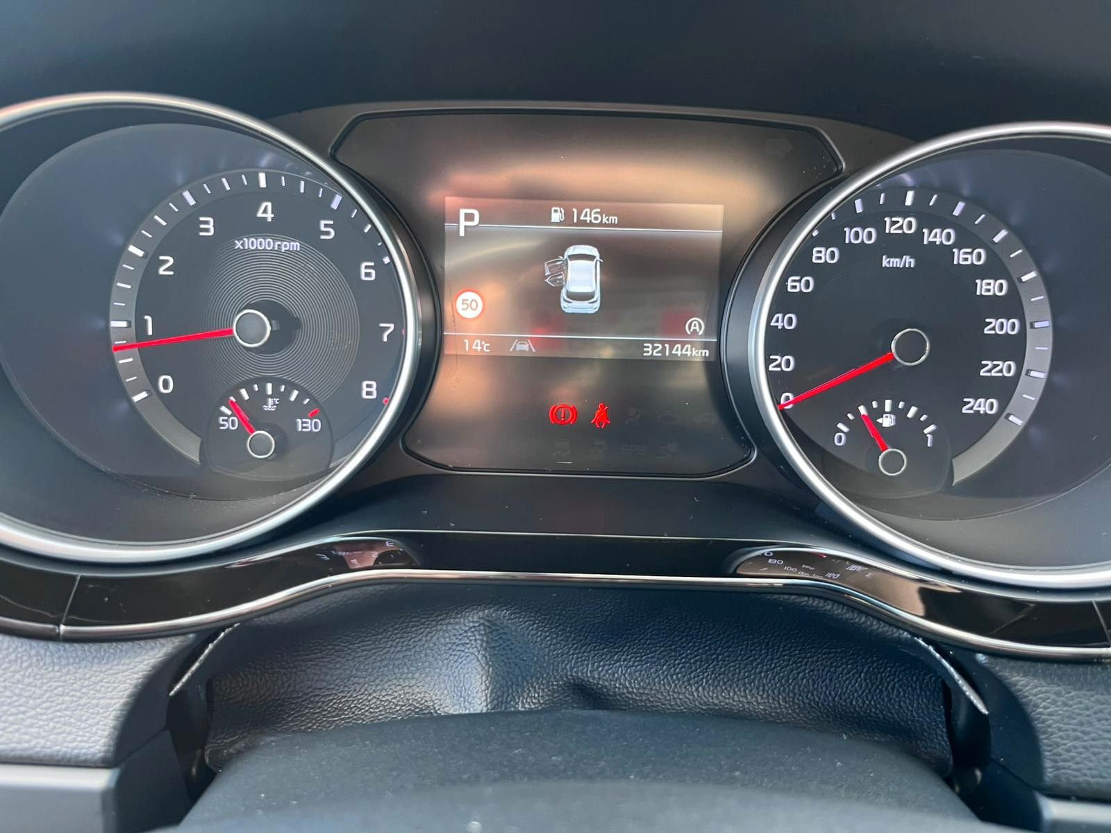 Fahrzeugabbildung Kia CEED_5 1.5T DCT7 JBL ADAS BENZIN