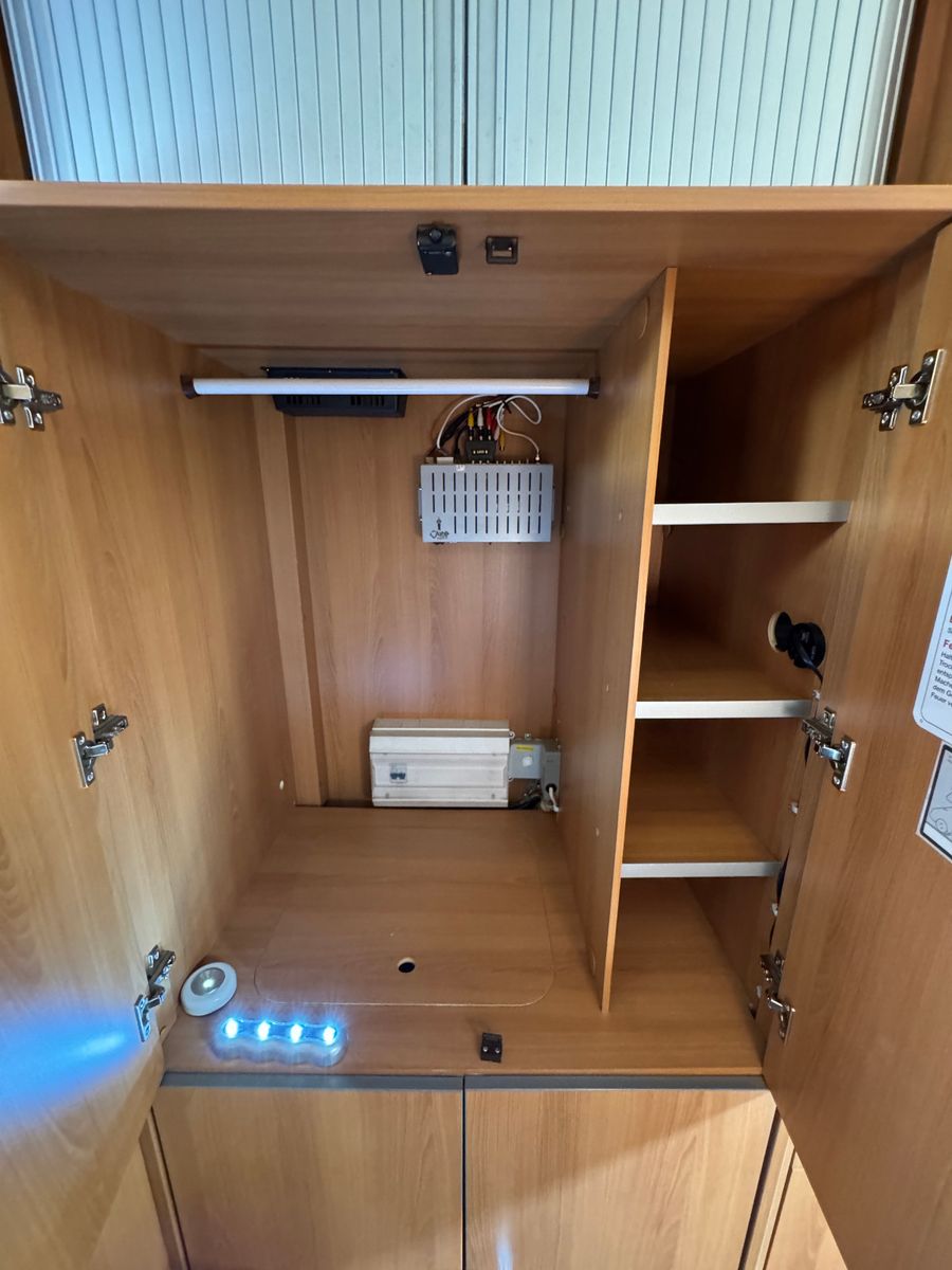 Dethleffs T 6571 ADVANTAGE LUXURY SOLAR AHK TV SAT KAMERA