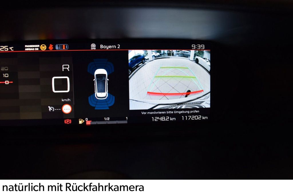 Car Image 25