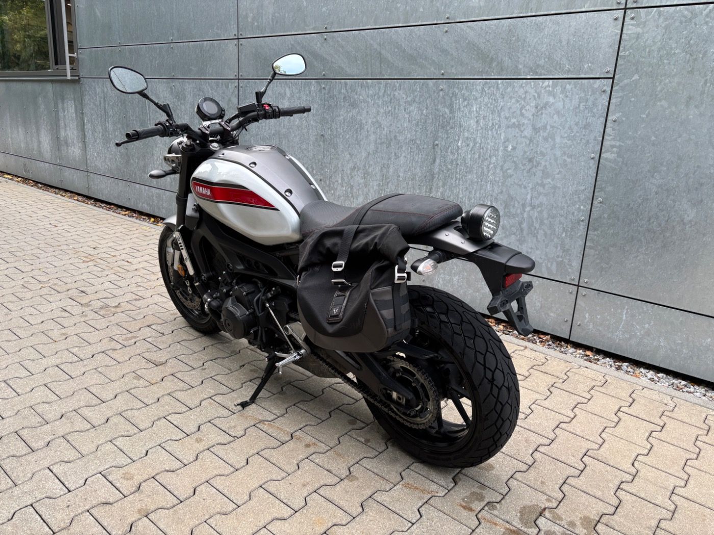Fahrzeugabbildung Yamaha XSR 900
