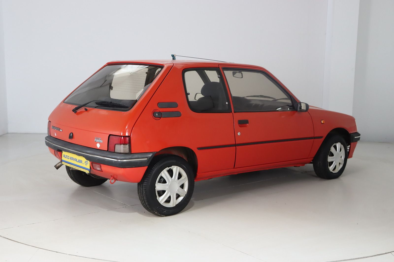 Fahrzeugabbildung Peugeot 205 Auto Forever * 1. Hand * wenig Kilometer