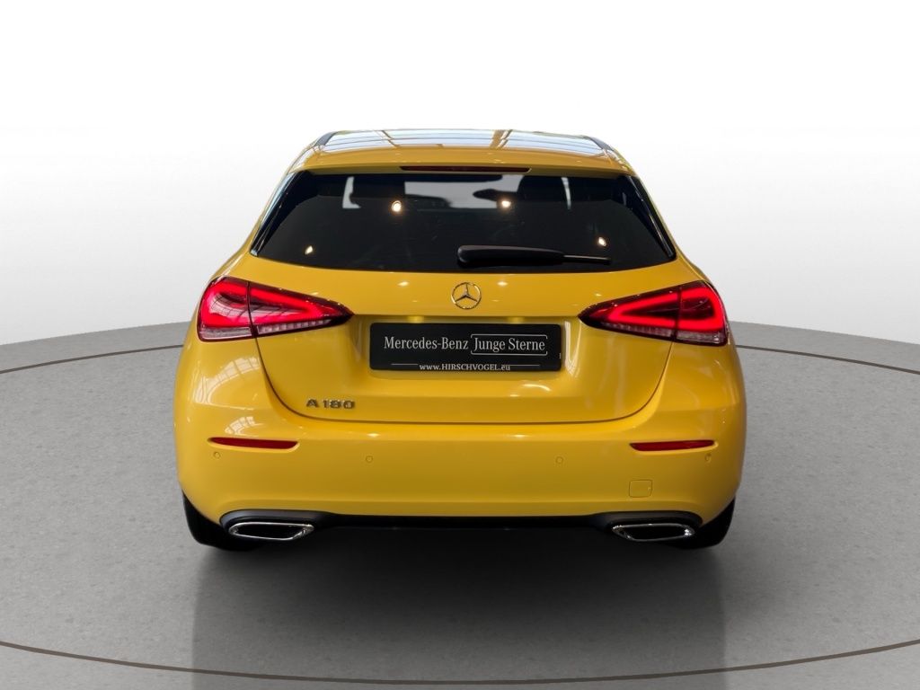 Mercedes-Benz A 180 Progressive Night MBUX Navi-Pl LED PDC SHZ foto 6
