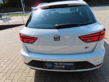 Fotografie 5 des Seat Leon ST FR 1.5 6-G AHK Pano Navi 18`