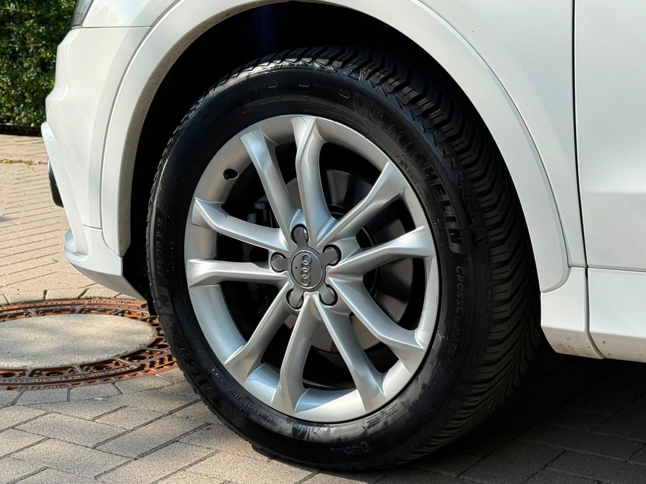 AUDI Q3 - 2.0 TFSI QUATTRO - 170 CV -  BVA - VOLANT EN CUIR