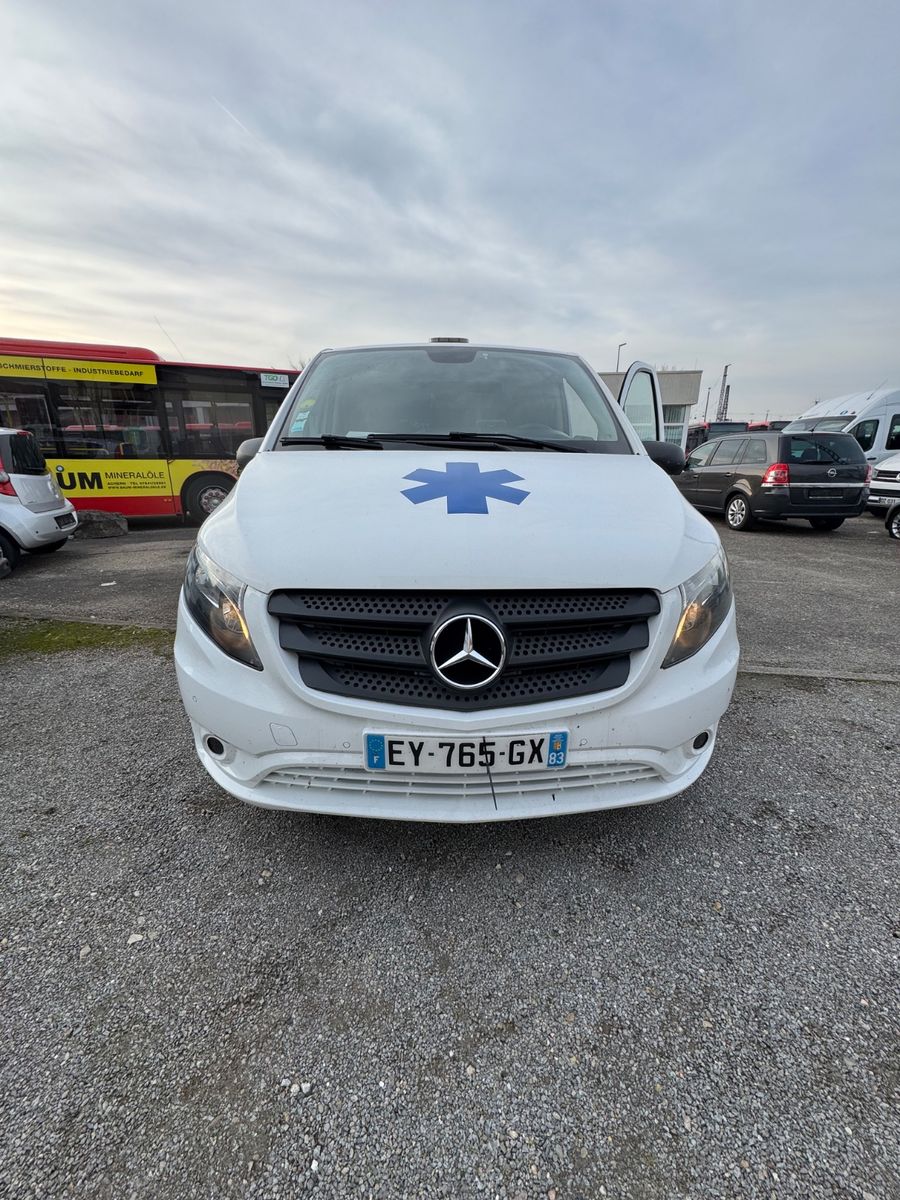MERCEDES-BENZ Vito