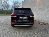 Kia Sorento 2.2 CRDi AWD MASTERPIECE Automatik M... - Kia Sorento in Wiesbaden