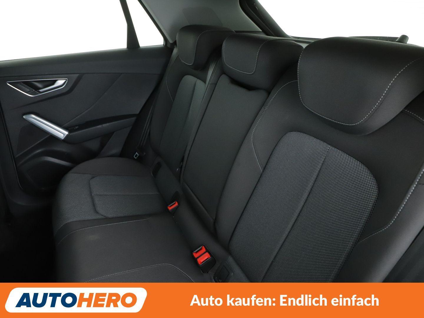 Audi Q2 40 TFSI quattro Sport Aut.*NAVI*LED*PDC*ACC*