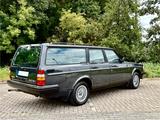 Volvo 240 2.3i Kombi - Rostfrei & topgepflegt vom Arzt - Volvo 240: Kombi