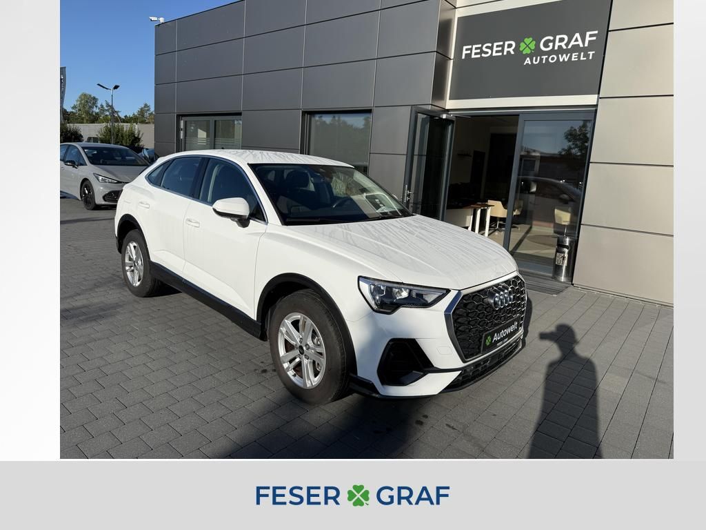Image of Audi Q3