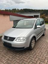 Volkswagen Vw Touran 1.6 Anhängerkupplung Tüv Neu - gebrauchte VW Touran aus dem Jahr 2004