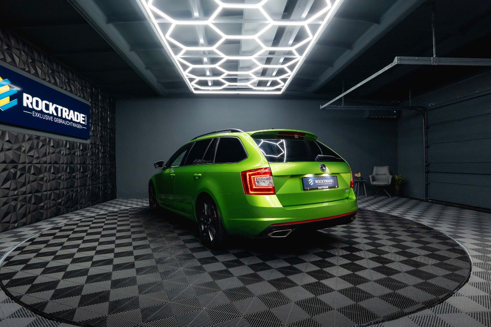 Fahrzeugabbildung SKODA Octavia Combi RS Performance *1.Hand*LED*CarPlay