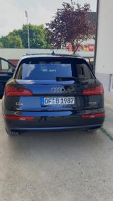 Audi Q5 40 TDI S tronic quattro sport sport - Audi Q5 Gebrauchtwagen in Frankfurt