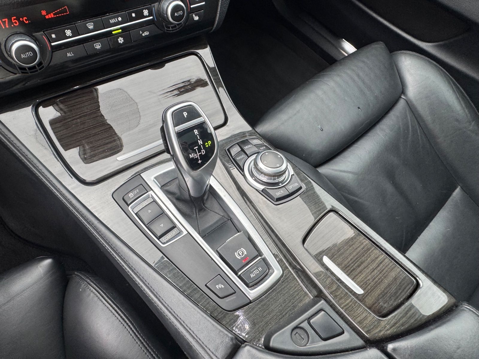 Fahrzeugabbildung BMW 535 d M-Paket/Pano/Leder/R-Cam/ACC/Memory/HUD