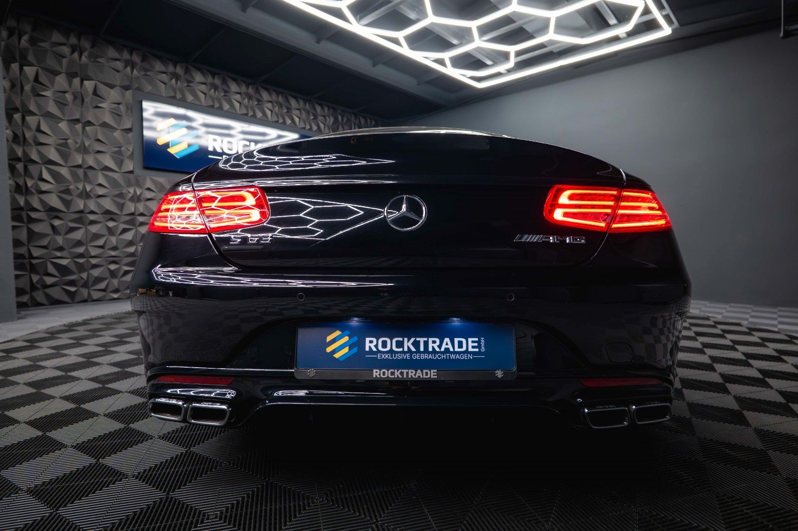 Fahrzeugabbildung Mercedes-Benz S 63 AMG 4Matic Night Edition Designo *ACC*Pano*