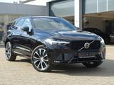 Volvo XC60 B4 Plus Dark PANORAMA/360°KAM/STANDHEIZUNG - Volvo XC60: Plus Dark