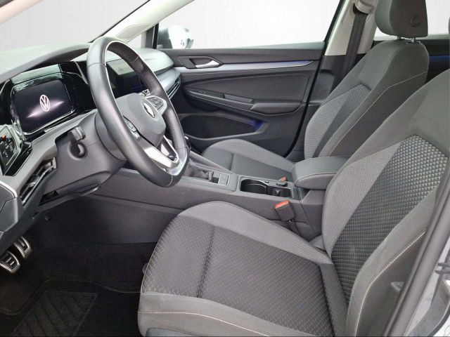 GOLF VIII 1.5 TSI ACTIVENAVI+SHZ+APP+PDC+LED