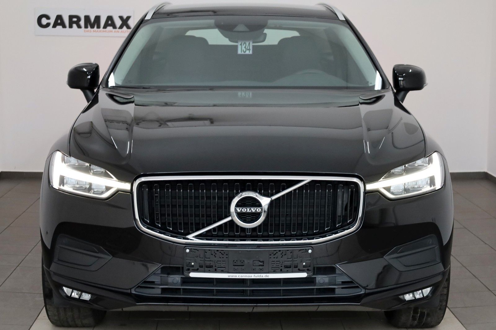 Fahrzeugabbildung Volvo XC60 D4 Momentum Pro,Leder,Navi,LED,SH