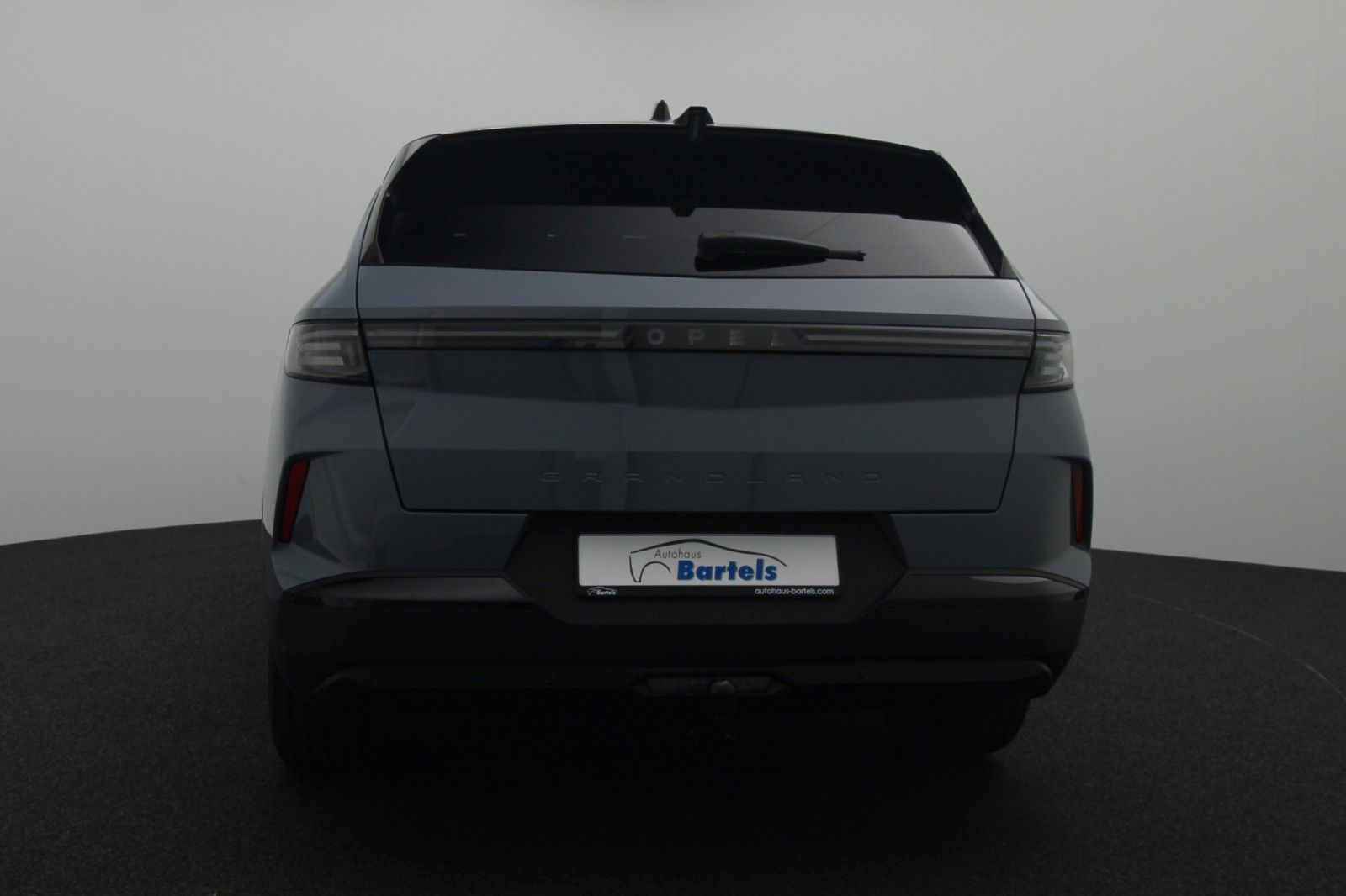 Fahrzeugabbildung Opel Grandland GS 1.2 48V Mild-Hybrid