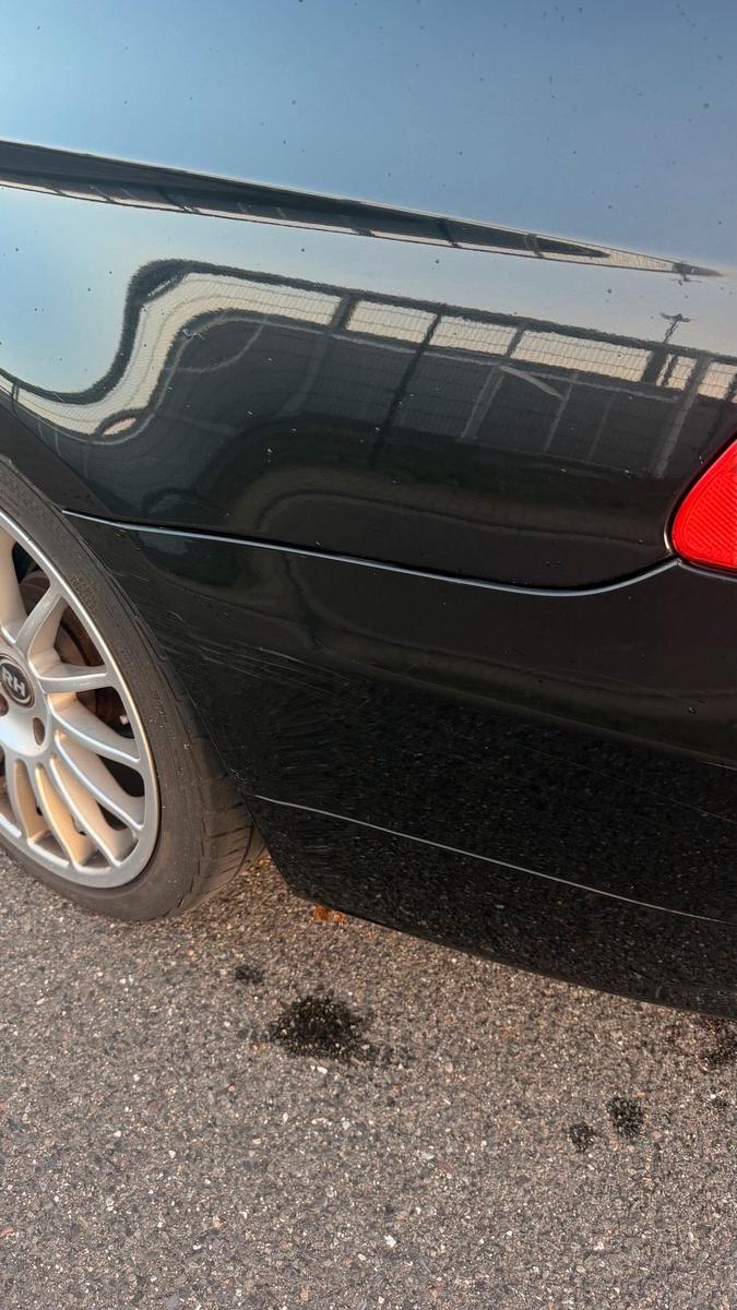BMW 320 2006 — photo 7