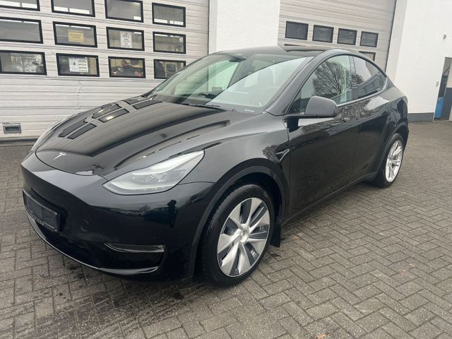 Tesla Model Y Long Range Dual AWD