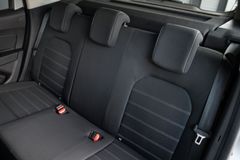 DACIA Duster II 1.3 TCe Extreme 2WD*EDC*Navi*LED*RFK*