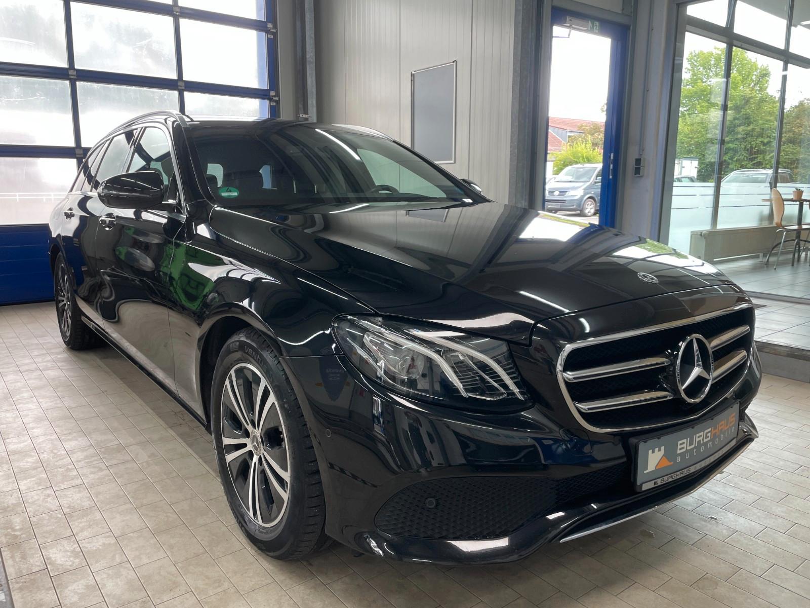 Mercedes-Benz E 200 /9G/LED/KAMERA/AMBIENTE/TEMPOM/NAVI/CARPLA