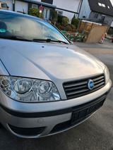 Fiat "BASTLARFAHRZEUG" - Fiat Punto in Solingen
