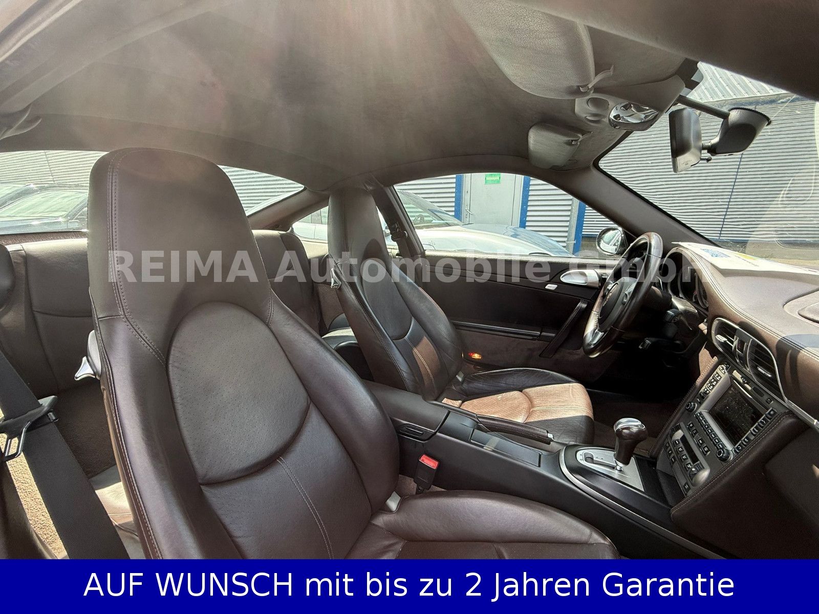 Fahrzeugabbildung Porsche 911 Carrera 4 S Coupe, Sport Chrono Leder, Navi