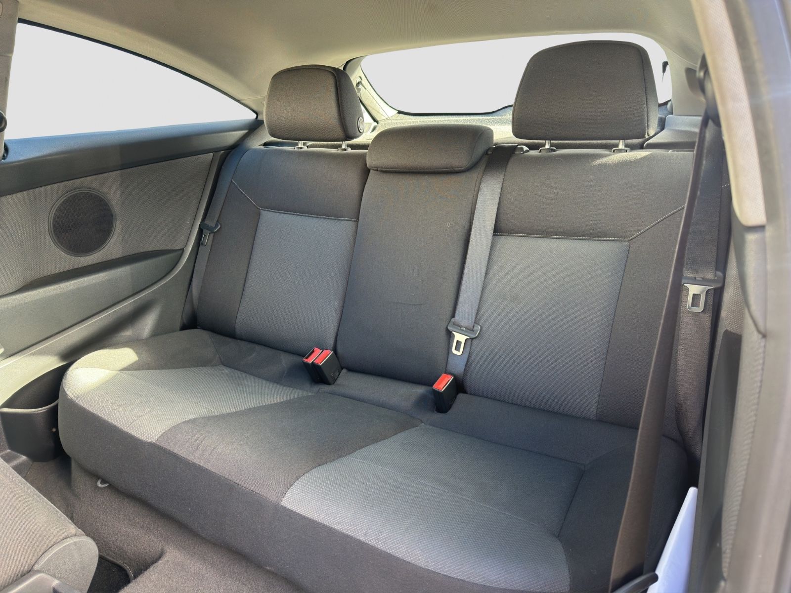 Fahrzeugabbildung Opel Astra H GTC Edition/Tempomat/Klima/PDC