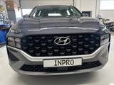 Hyundai Santa Fe Select 2WD   /  ATM mit 30TKM - gebrauchte Hyundai SANTA FE aus dem Jahr 2023