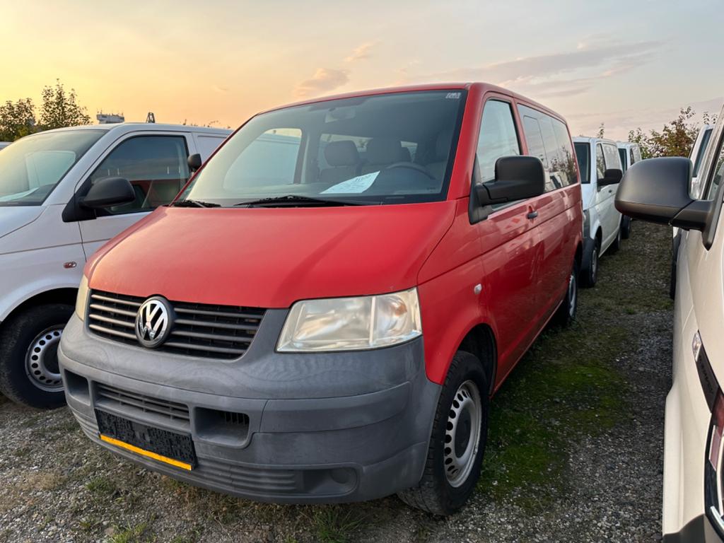 Volkswagen T5 Kombi
