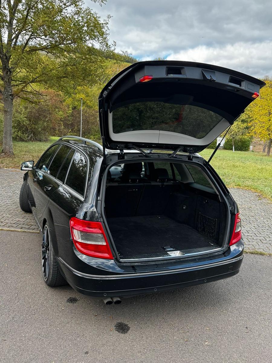 Mercedes-Benz C180 2009 — photo 7