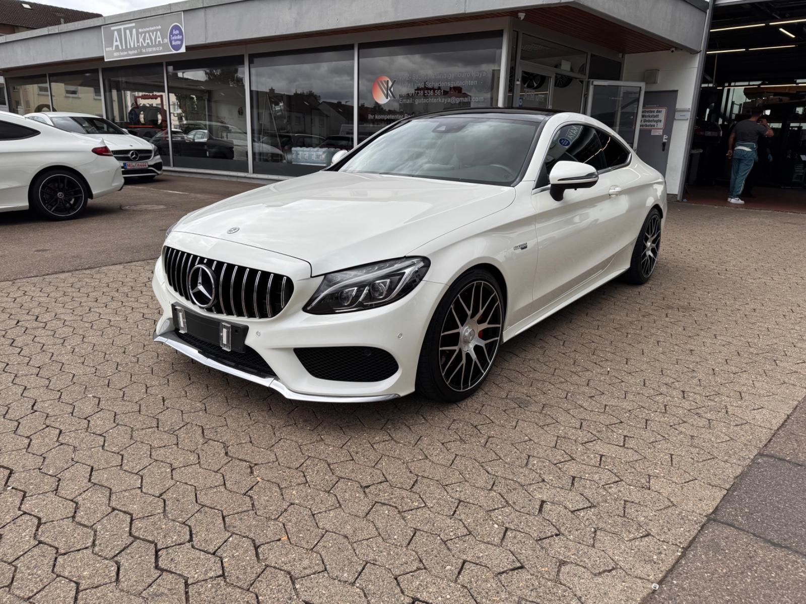Mercedes-Benz C 250 Coupe AMG Paket / Kamera / Ambiente
