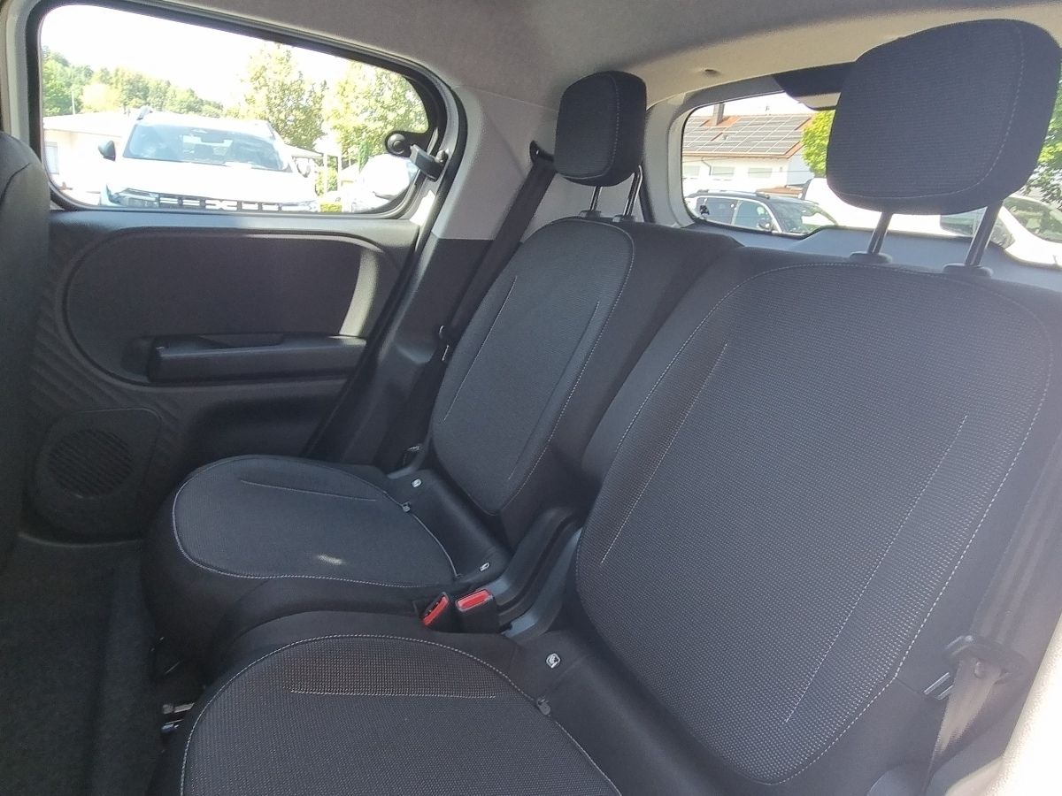 Fahrzeugabbildung Renault Twingo E-TECH elektrisch Evolution 80 Urban Rang