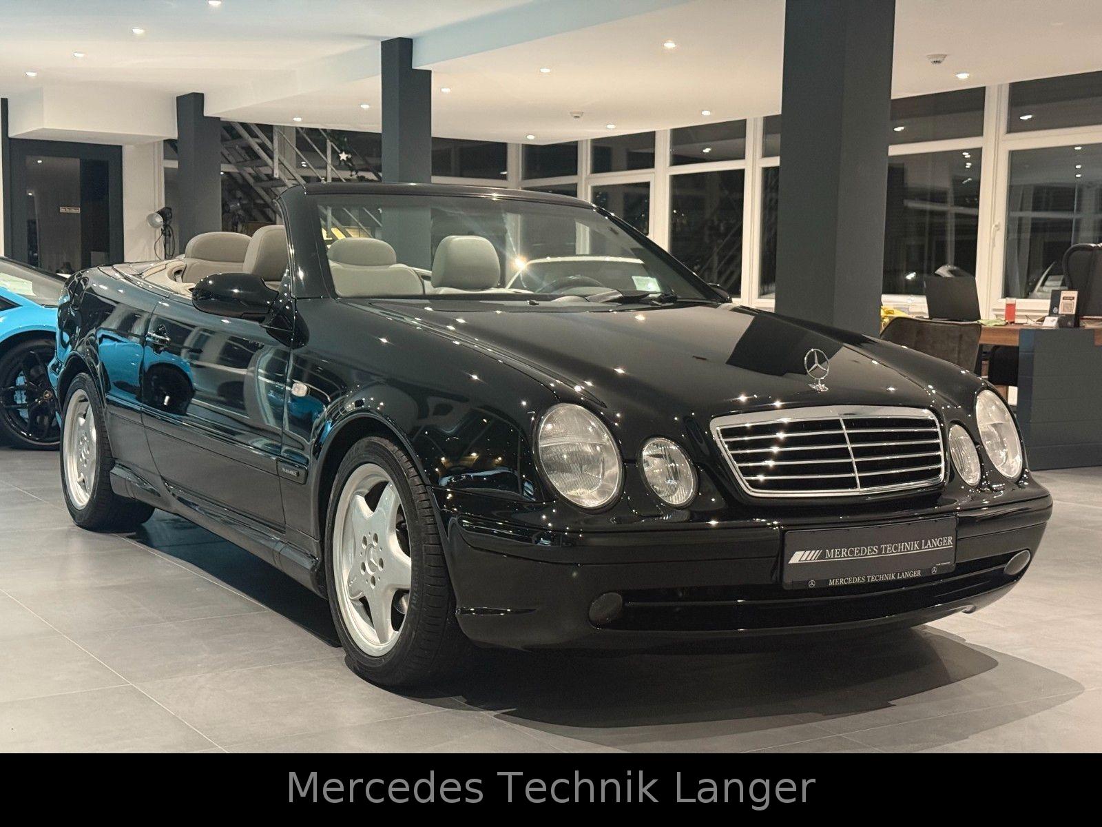 Mercedes-Benz CLK 200 AMG PAKET/SERVICE NEU/2 HAND