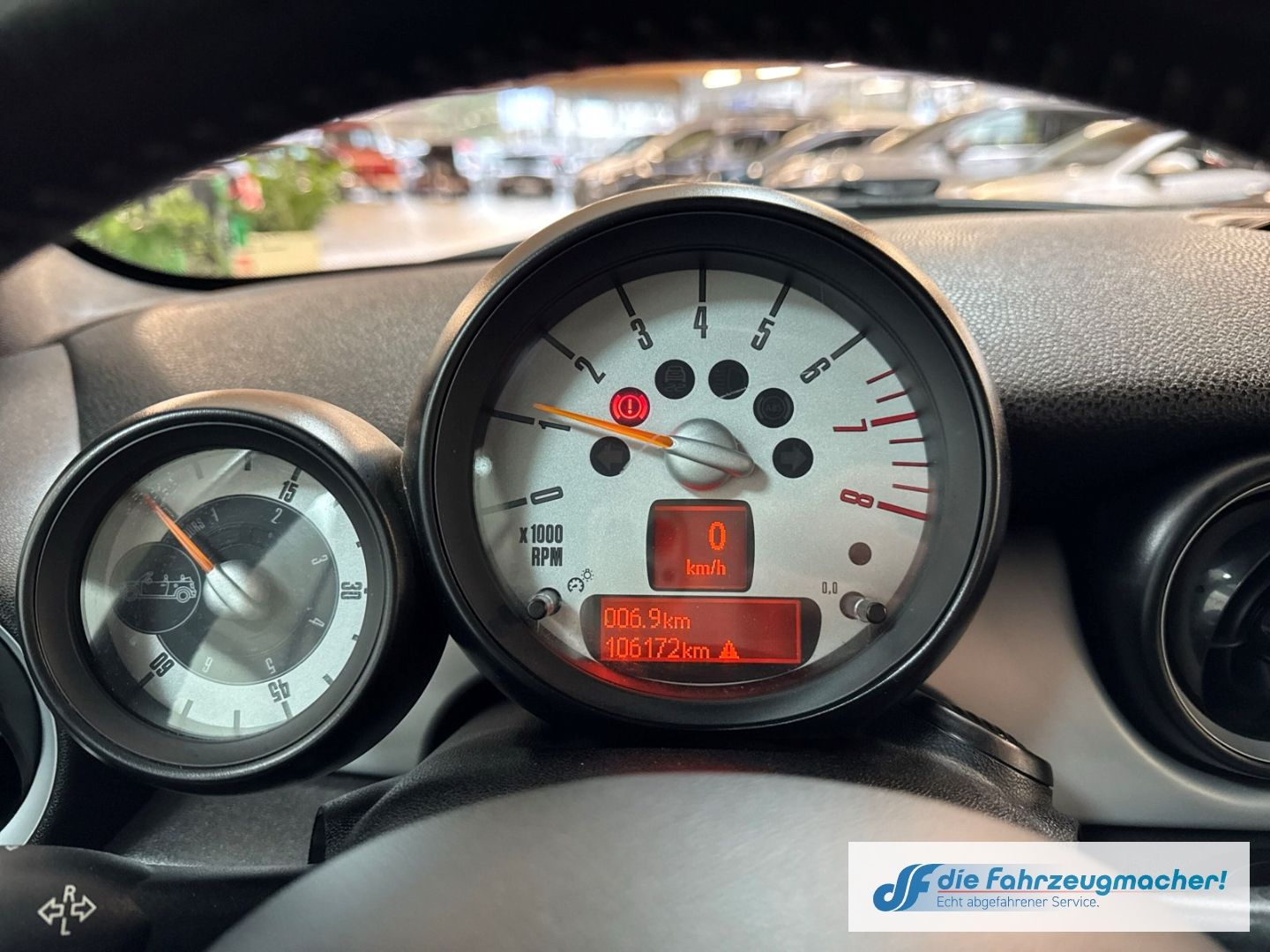 Fahrzeugabbildung MINI One Cabrio El. Verdeck Klimaautom Ambientebeleuc